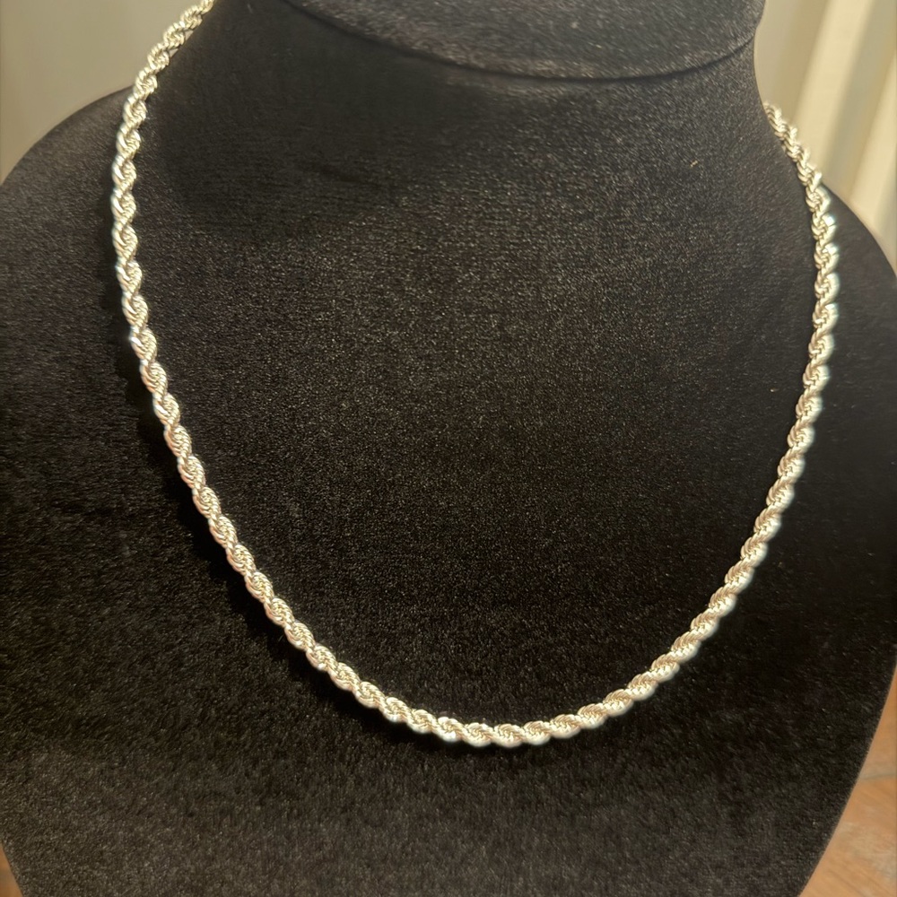 Polished Silver Rope 16”, 20”, 22”, 24” Chain Necklace — Classic Women's Jewelry
